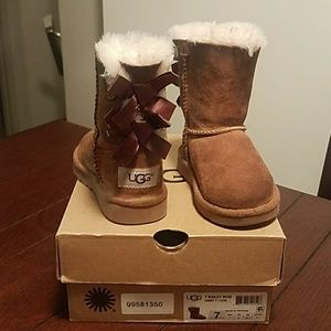 ugg boot size 7 toddler chestnut bailey bow